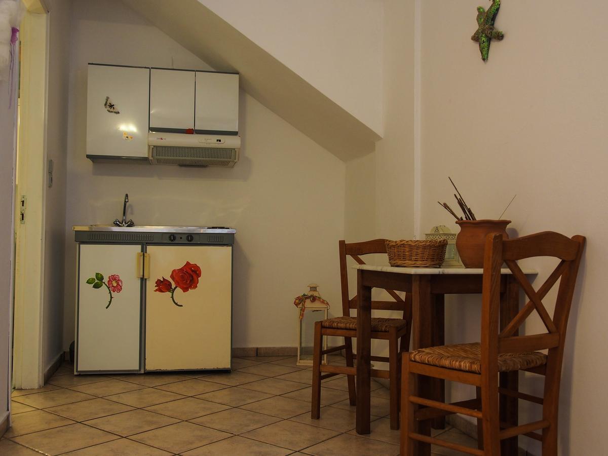 Manos Apartments Mégas Yialós-Nítes エクステリア 写真