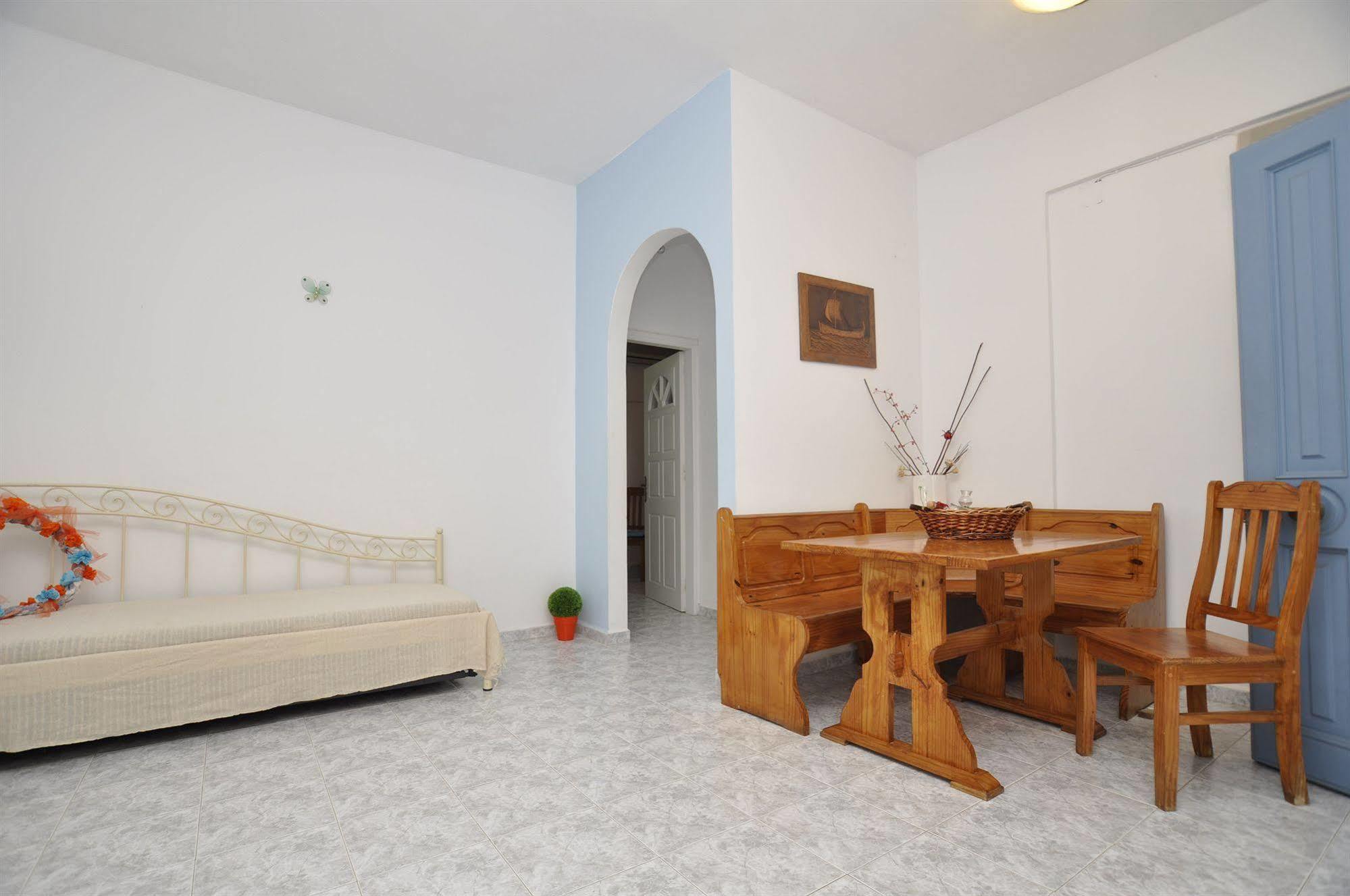 Manos Apartments Mégas Yialós-Nítes エクステリア 写真