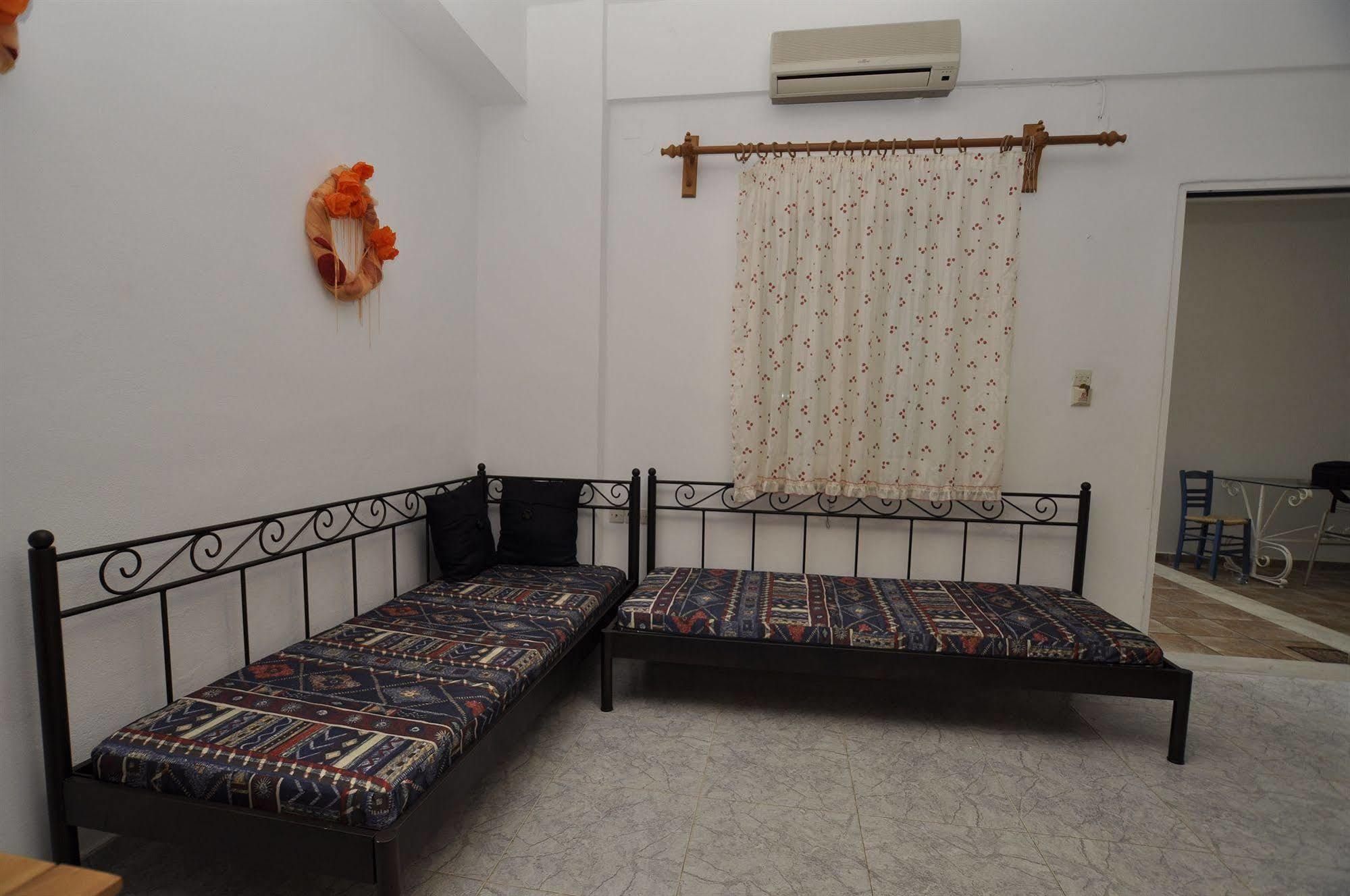 Manos Apartments Mégas Yialós-Nítes エクステリア 写真